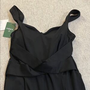 HALARA Elegant Black jumpsuit